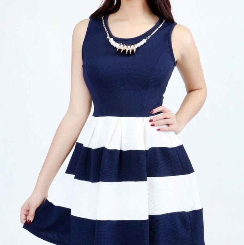 Bottom strip dress